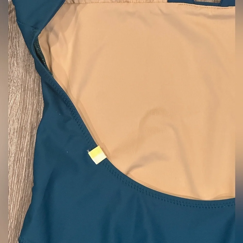 NWT Summersalt The Plunge One-Piece Compression Bathing Suit 🩱Size 4 - Picture 9 of 11